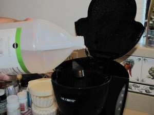 How to Clean a Coffee Pot