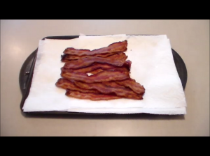 Cooked bacon in the oven